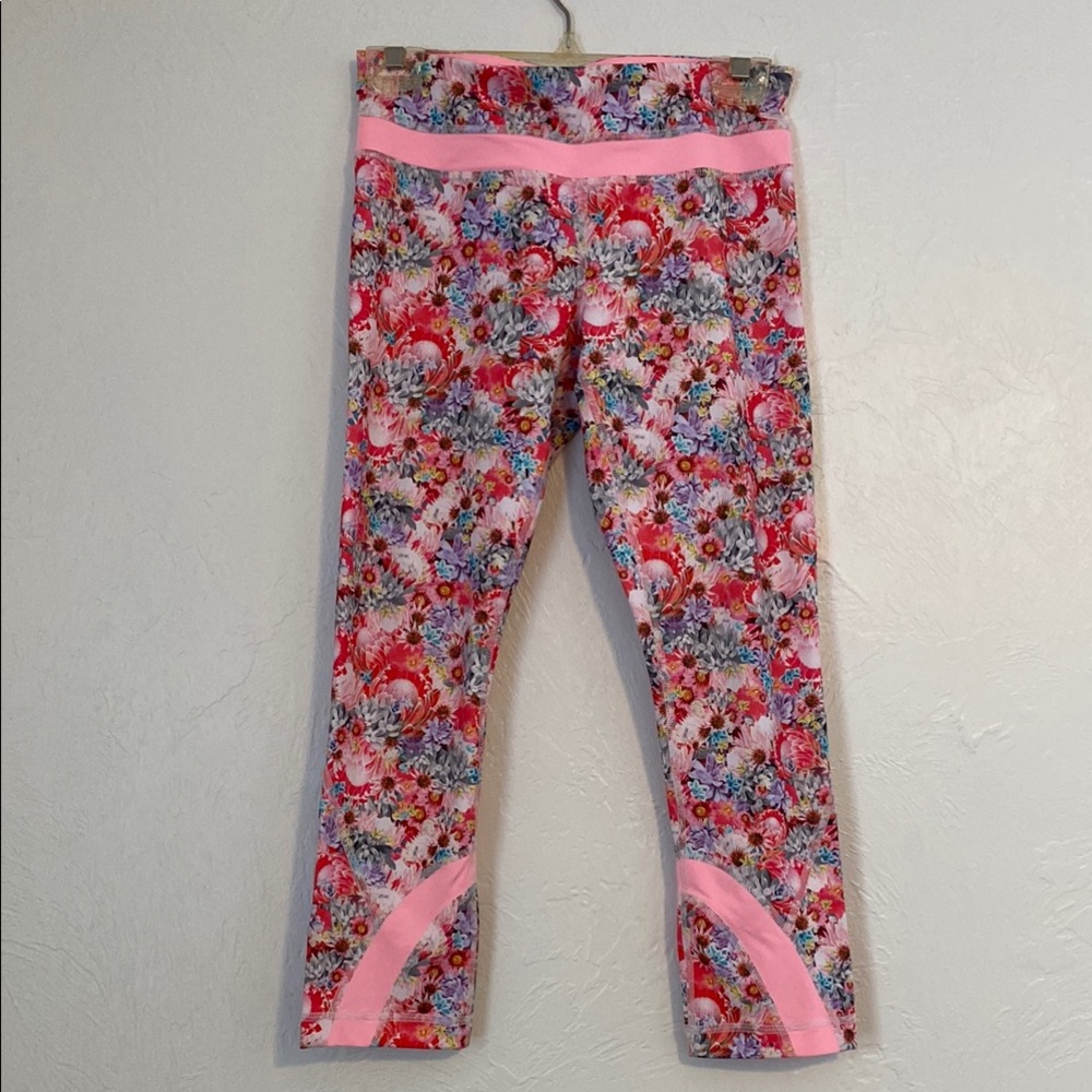 Lululemon Flowabunga Run Inspire Crop II Leggings